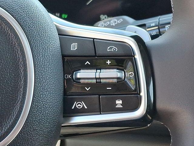 new 2026 Kia Carnival Hybrid car, priced at $49,525