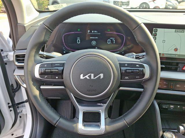 new 2025 Kia Sportage car, priced at $32,115