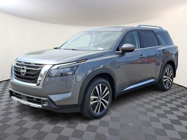 new 2025 Nissan Pathfinder car, priced at $49,390