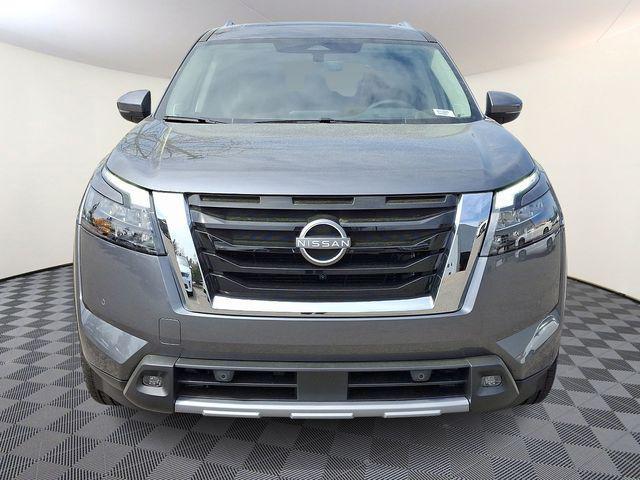 new 2025 Nissan Pathfinder car, priced at $49,390