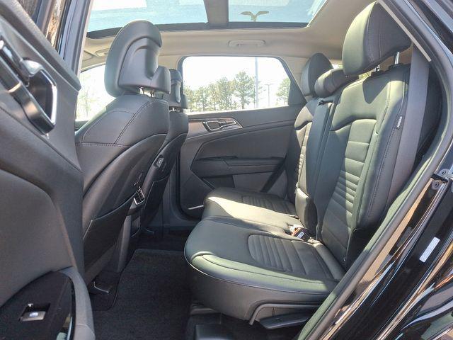 new 2025 Kia Sportage car, priced at $32,756