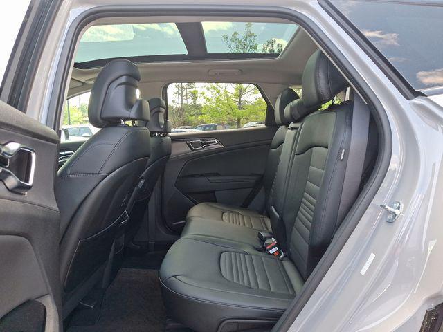 new 2025 Kia Sportage car, priced at $33,847