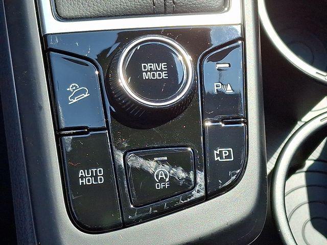 new 2025 Kia Sportage car, priced at $27,547