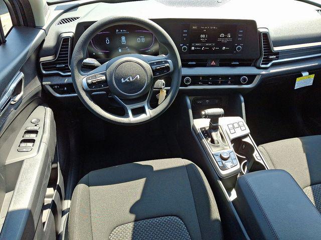 new 2025 Kia Sportage car, priced at $27,547