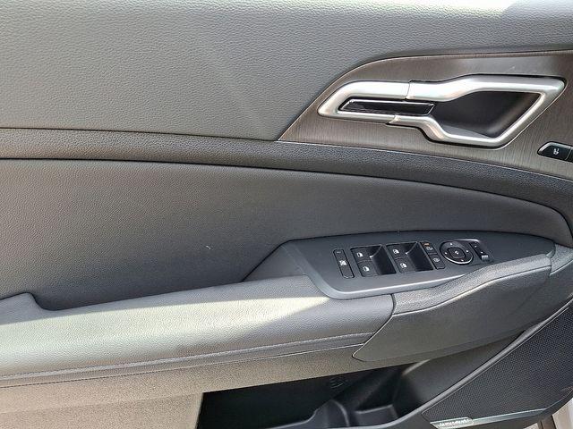 new 2026 Kia Sportage car, priced at $38,580