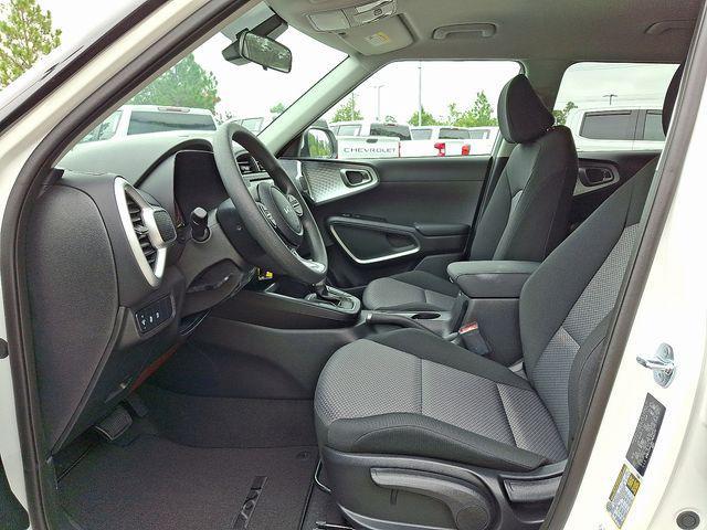 new 2025 Kia Soul car, priced at $21,009