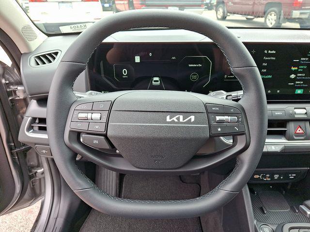 new 2025 Kia K4 car, priced at $24,087