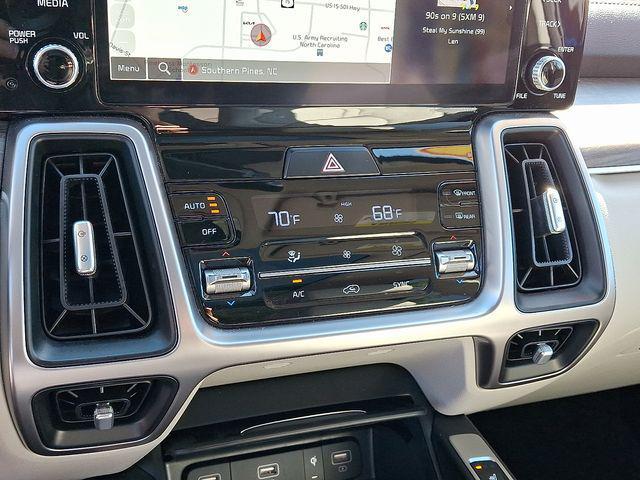 used 2023 Kia Sorento car, priced at $29,582