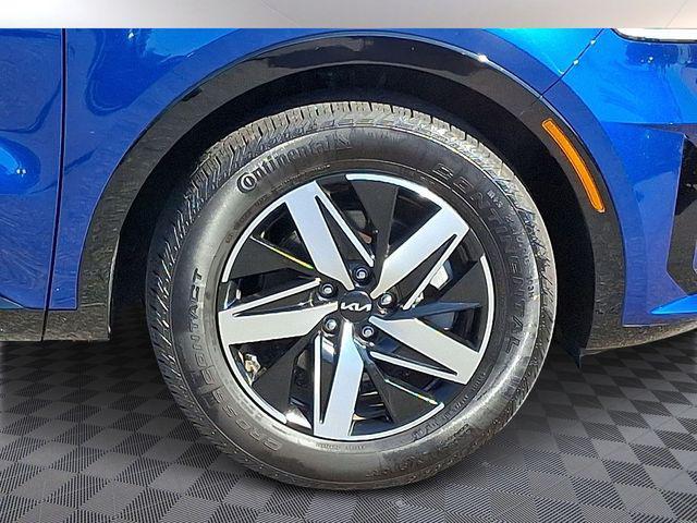 used 2023 Kia Sorento car, priced at $29,582