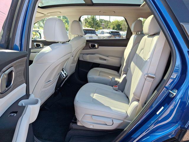 used 2023 Kia Sorento car, priced at $29,582