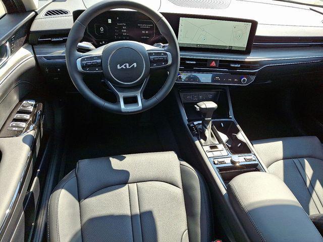 new 2025 Kia K5 car, priced at $33,362