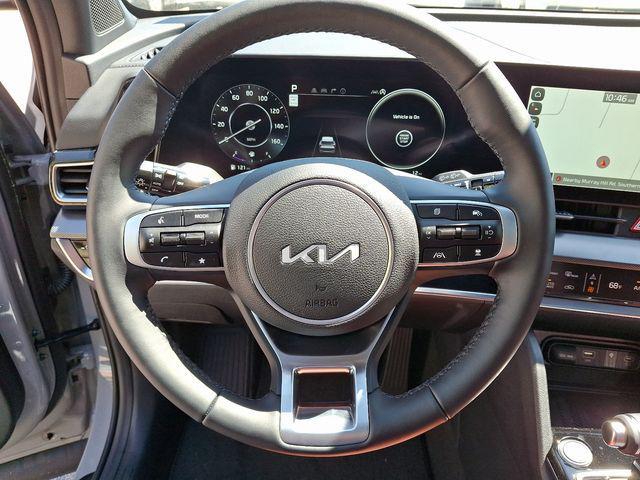 new 2025 Kia Sportage car, priced at $33,727