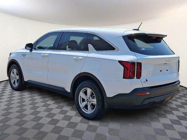 used 2023 Kia Sorento car, priced at $26,552