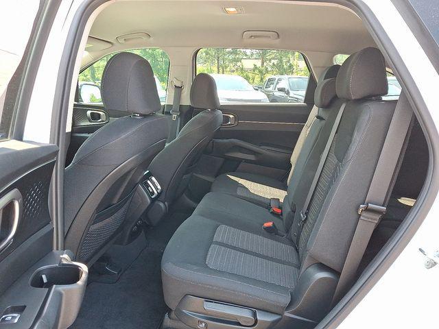 used 2023 Kia Sorento car, priced at $26,552