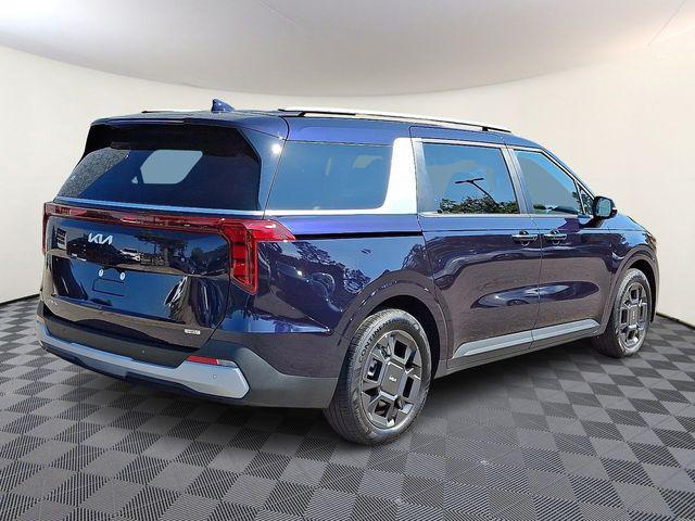 used 2025 Kia Carnival Hybrid car, priced at $43,550