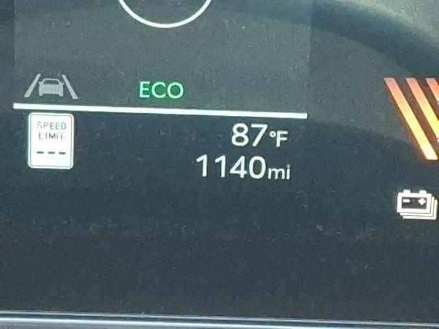 used 2025 Kia Carnival Hybrid car, priced at $43,550