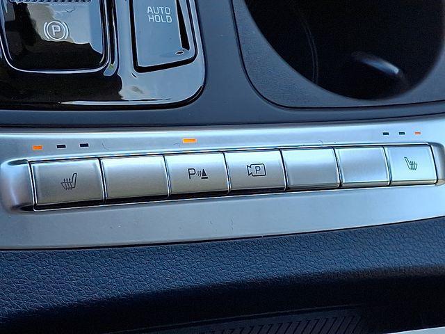 new 2025 Kia Carnival car, priced at $40,919