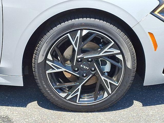 new 2025 Kia K5 car, priced at $29,826