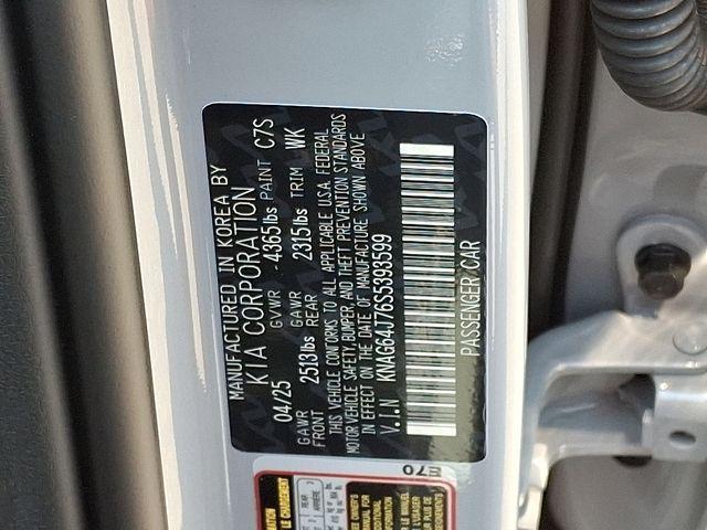 new 2025 Kia K5 car, priced at $29,826