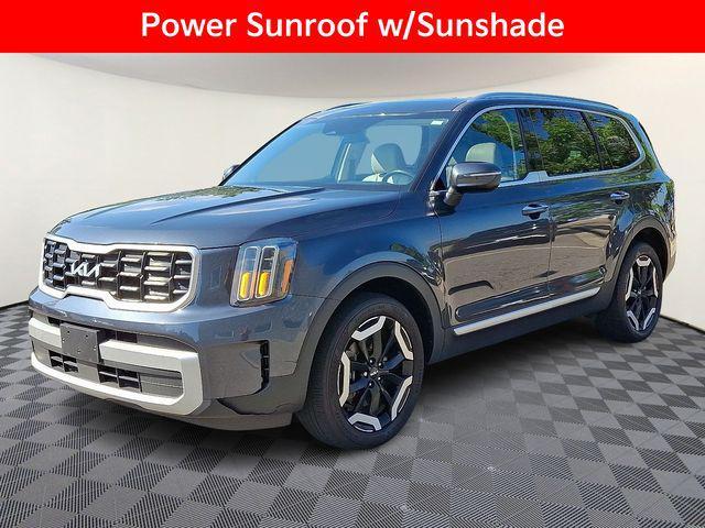 used 2024 Kia Telluride car, priced at $35,962