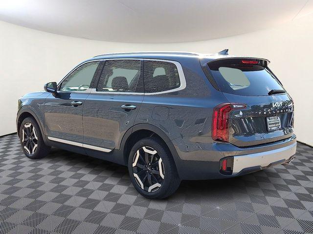 used 2024 Kia Telluride car, priced at $35,962