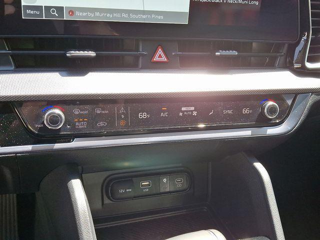 new 2025 Kia Sportage car, priced at $33,847