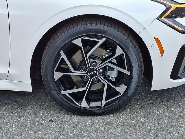 new 2026 Kia K5 car, priced at $35,500