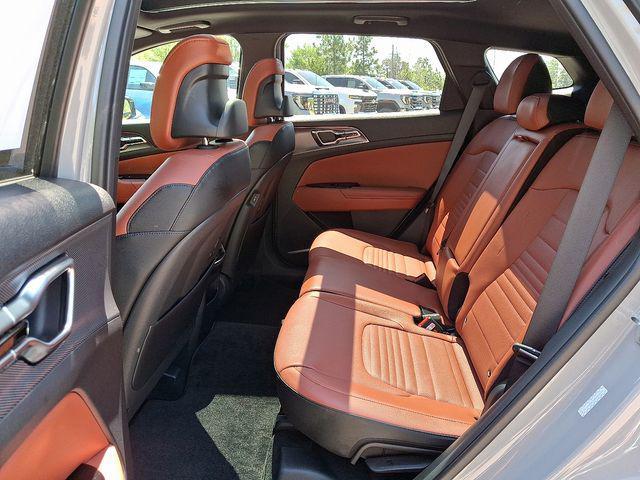 new 2025 Kia Sportage car, priced at $33,727