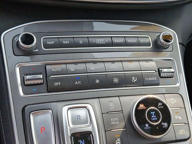 used 2023 Hyundai Santa Fe car, priced at $32,548