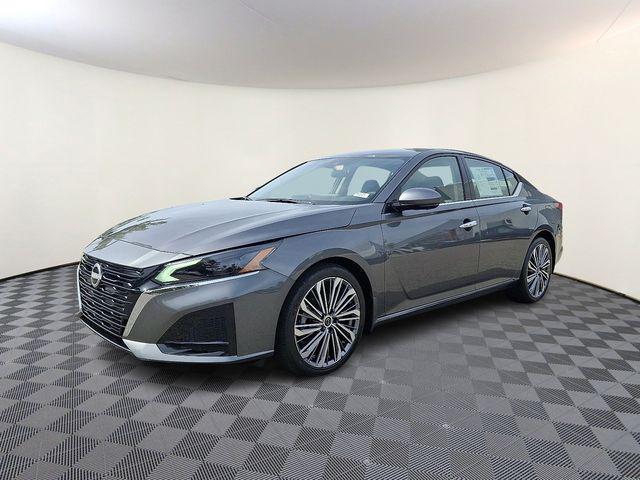 new 2025 Nissan Altima car, priced at $34,480