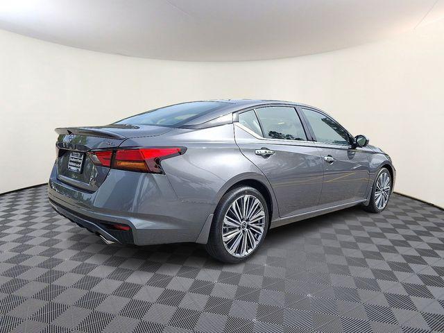 new 2025 Nissan Altima car, priced at $34,480
