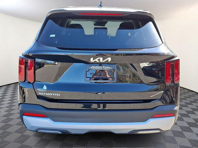 new 2025 Kia Sorento car, priced at $30,390