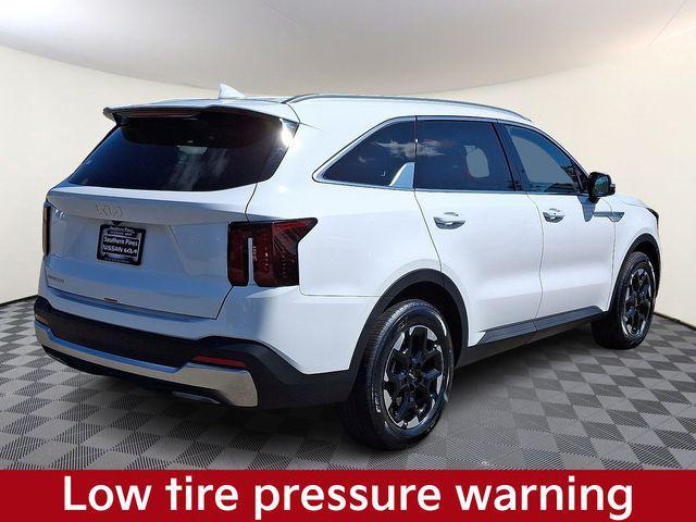 new 2026 Kia Sorento car, priced at $33,930