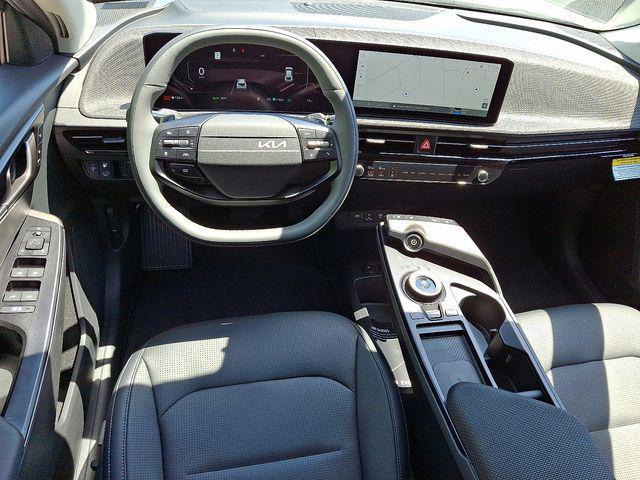 new 2025 Kia EV6 car, priced at $48,140