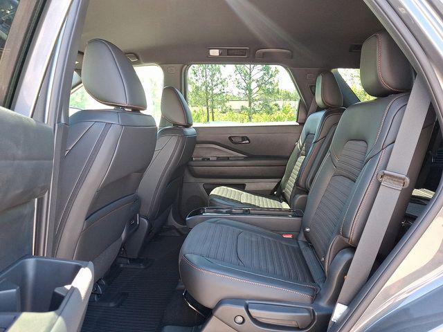 new 2025 Nissan Pathfinder car, priced at $44,645
