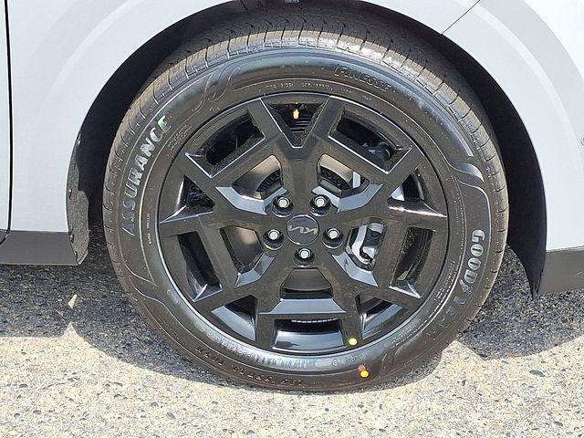 new 2025 Kia Carnival car, priced at $52,095