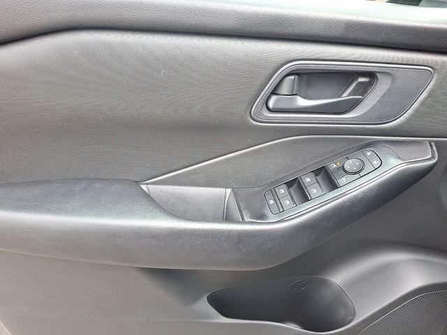 used 2024 Nissan Rogue car, priced at $22,408