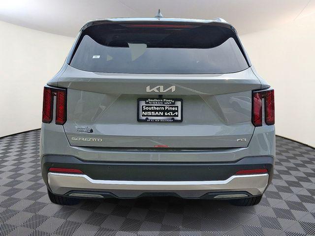 new 2025 Kia Sorento car, priced at $36,444