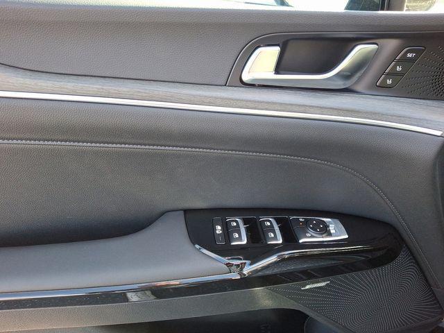 new 2025 Kia K5 car, priced at $33,039