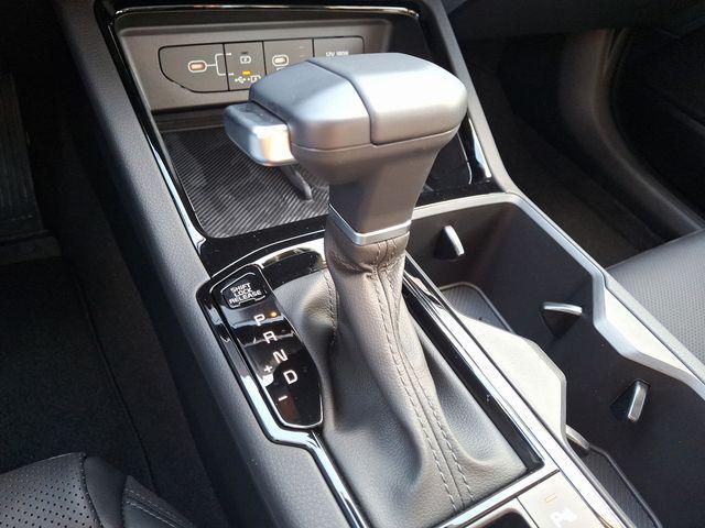 new 2025 Kia K5 car, priced at $33,039