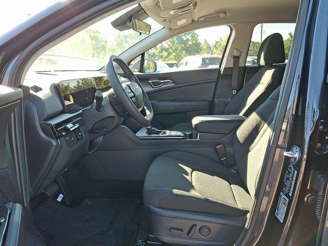 new 2026 Kia Sportage car, priced at $29,061