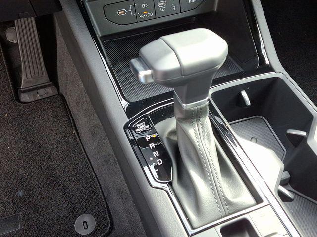 new 2025 Kia K5 car, priced at $33,153