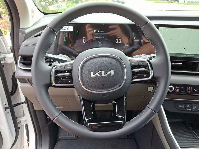 new 2026 Kia Carnival Hybrid car, priced at $44,885