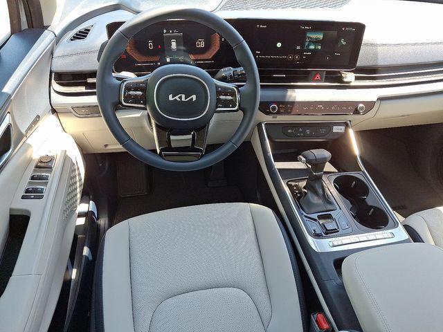 new 2025 Kia Carnival car, priced at $41,399