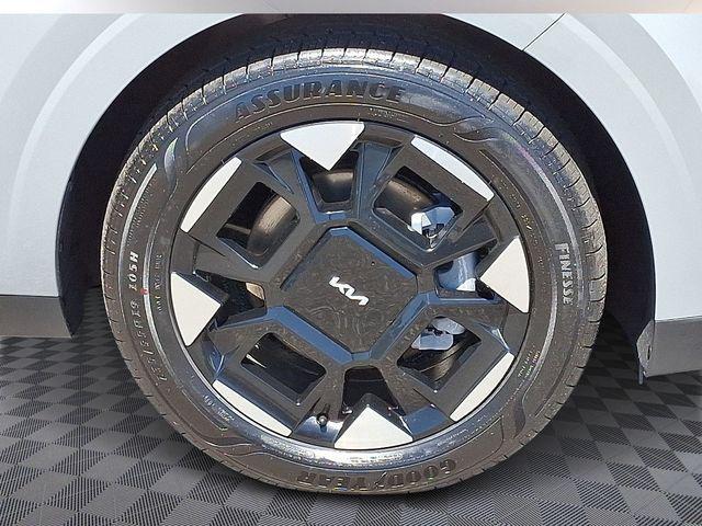 new 2025 Kia Carnival car, priced at $41,399