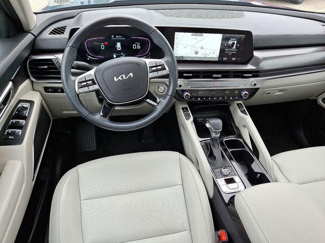 used 2024 Kia Telluride car, priced at $37,400