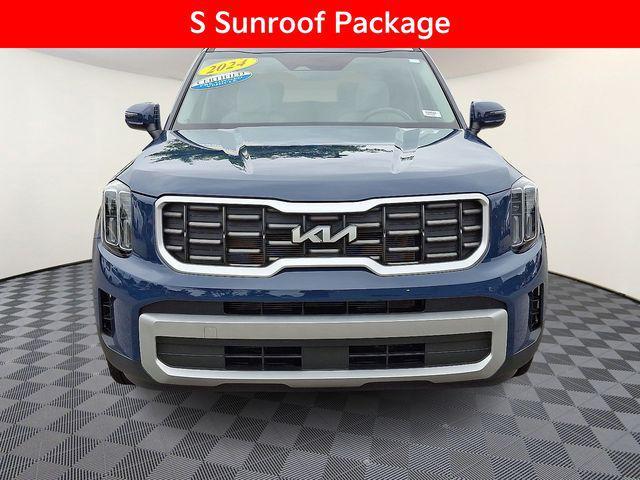 used 2024 Kia Telluride car, priced at $37,400