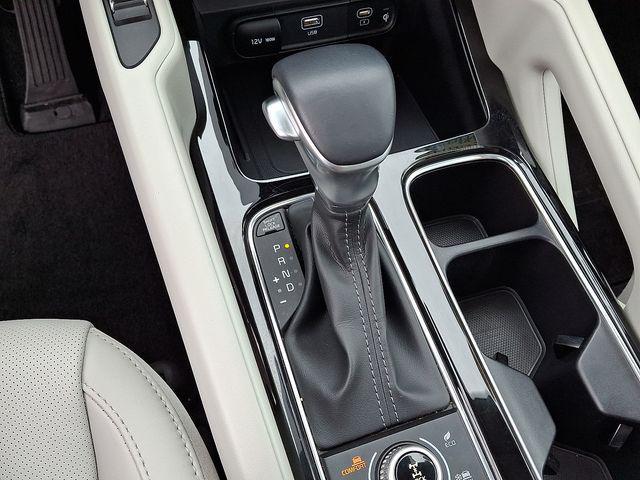 used 2024 Kia Telluride car, priced at $37,400