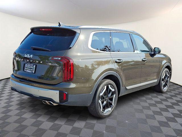 used 2024 Kia Telluride car, priced at $35,995