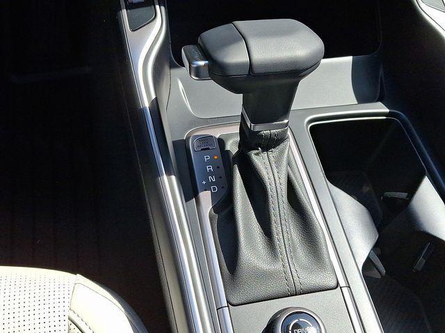 new 2025 Kia Sorento car, priced at $35,977